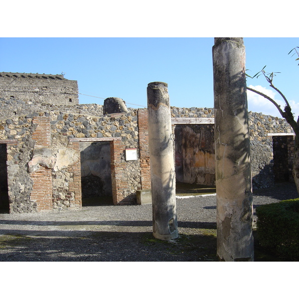 Picture Italy Pompei 2004-11 55 - Center Pompei