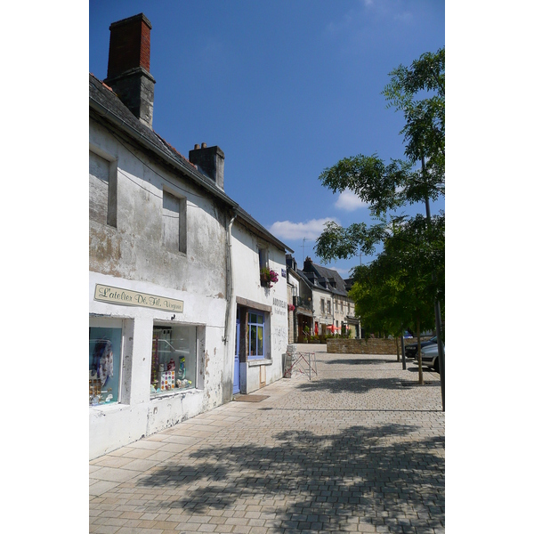 Picture France Pontivy 2007-08 25 - Tours Pontivy