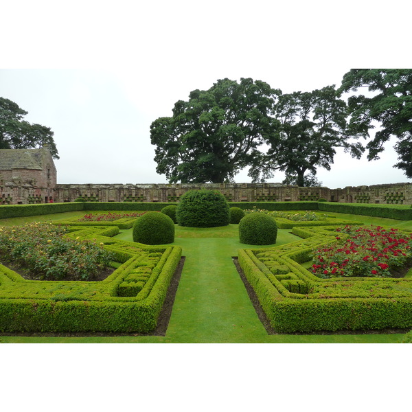 Picture United Kingdom Scotland Edzell Castle 2011-07 52 - History Edzell Castle