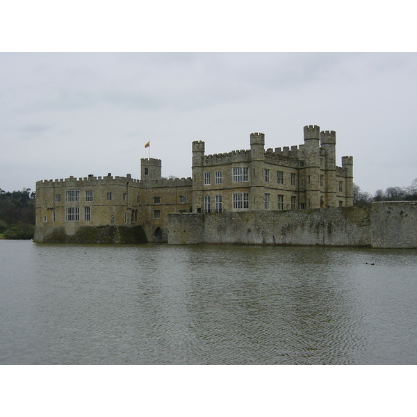 Picture United Kingdom Leeds castle 2001-04 9 - Tours Leeds castle