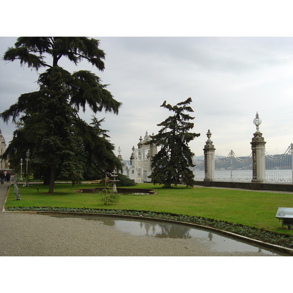 Picture Turkey Istanbul Dolmabahce Palace 2004-12 45 - Tours Dolmabahce Palace