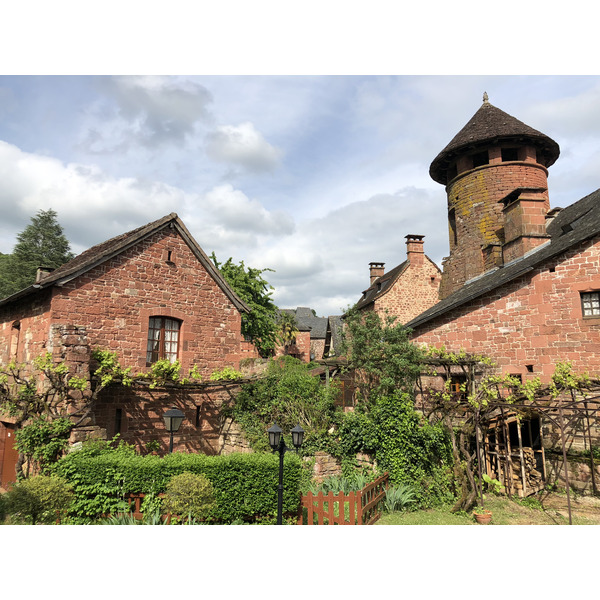 Picture France Collonges la Rouge 2018-04 13 - Center Collonges la Rouge