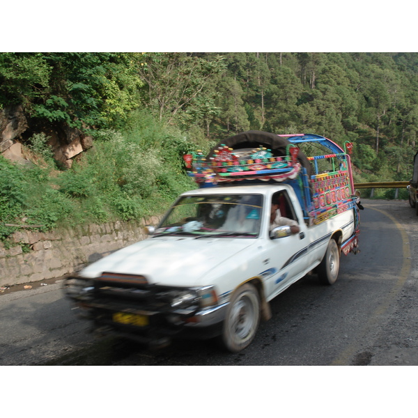 Picture Pakistan Islamabad to Murree road 2006-08 36 - Discovery Islamabad to Murree road