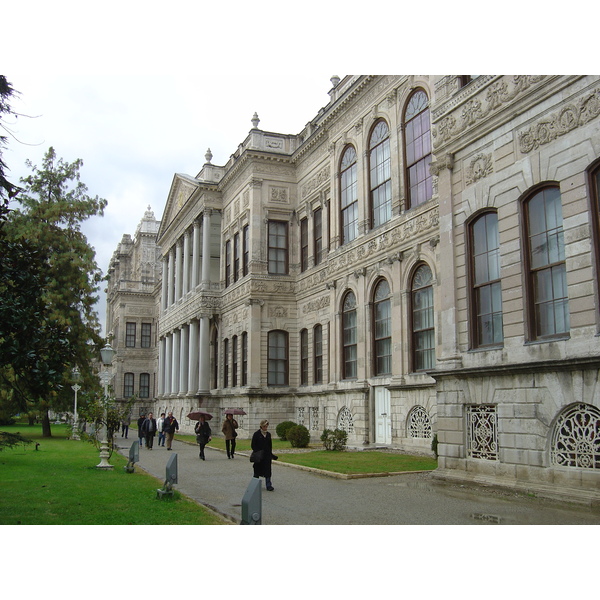 Picture Turkey Istanbul Dolmabahce Palace 2004-12 51 - Recreation Dolmabahce Palace