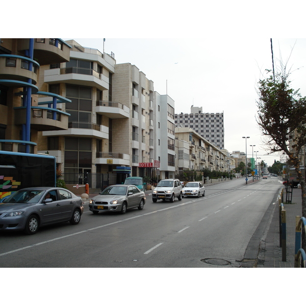 Picture Israel Tel Aviv Tel Aviv Sea Shore 2006-12 204 - Center Tel Aviv Sea Shore