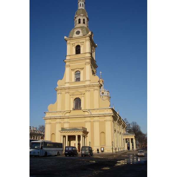 Picture Russia St Petersburg St Peter and Paul Cathedral 2006-03 0 - Center St Peter and Paul Cathedral