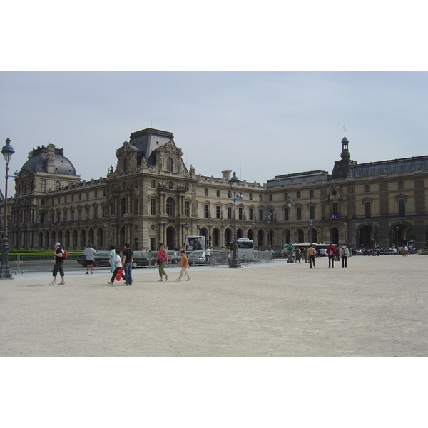 Picture France Paris Louvre 2007-05 163 - Center Louvre