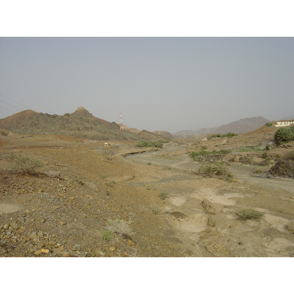 Picture Sultanate of Oman Buraimi to Sohar road 2005-03 14 - History Buraimi to Sohar road