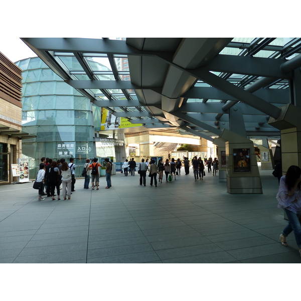 Picture Japan Tokyo Roppongi Hills 2010-06 95 - Around Roppongi Hills