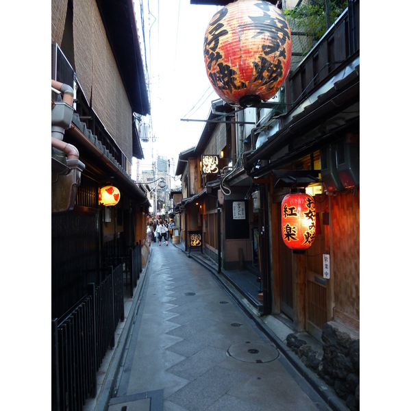 Picture Japan Kyoto Pontocho 2010-06 16 - History Pontocho