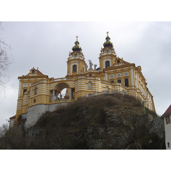 Picture Austria Melk 2005-03 14 - Around Melk