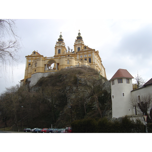 Picture Austria Melk 2005-03 11 - Discovery Melk