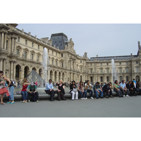 Picture France Paris Louvre 2007-05 16 - Center Louvre