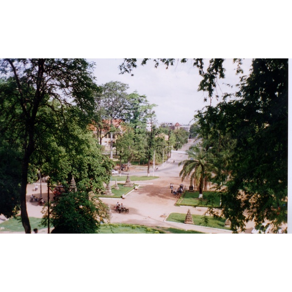 Picture Cambodia Phnom Pen 1996-06 19 - Tour Phnom Pen