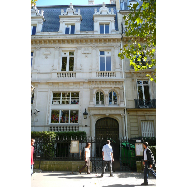 Picture France Paris Monceau Garden 2007-09 24 - Tour Monceau Garden