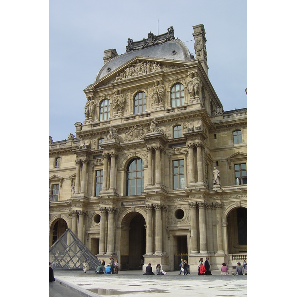 Picture France Paris Louvre 2007-05 76 - Center Louvre