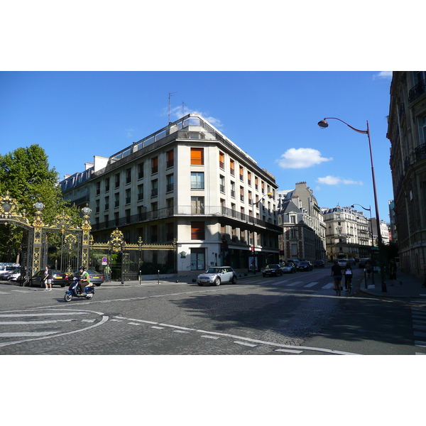 Picture France Paris Avenue Hoche 2007-09 33 - Journey Avenue Hoche