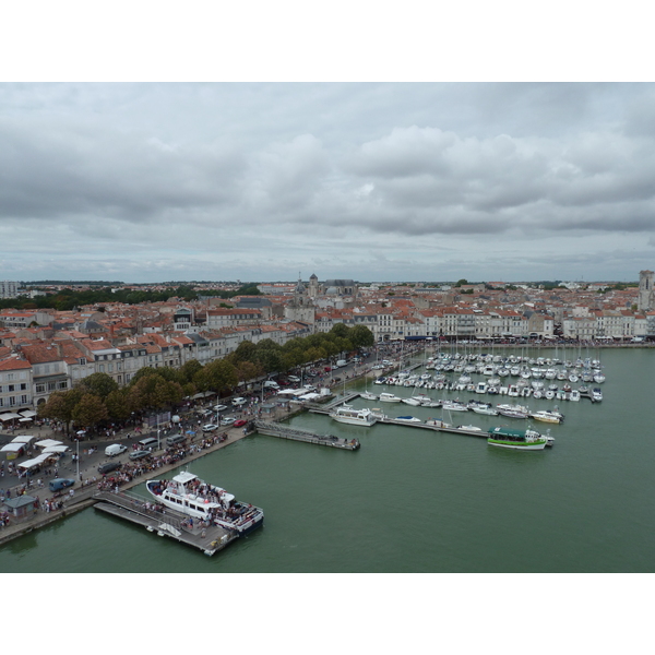 Picture France La Rochelle St. Nicolas Tower 2010-08 3 - Center St. Nicolas Tower