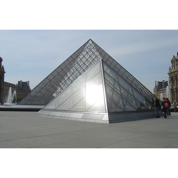 Picture France Paris Louvre 2007-05 72 - Around Louvre