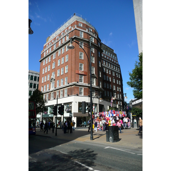 Picture United Kingdom London Oxford Street 2007-09 28 - Tour Oxford Street