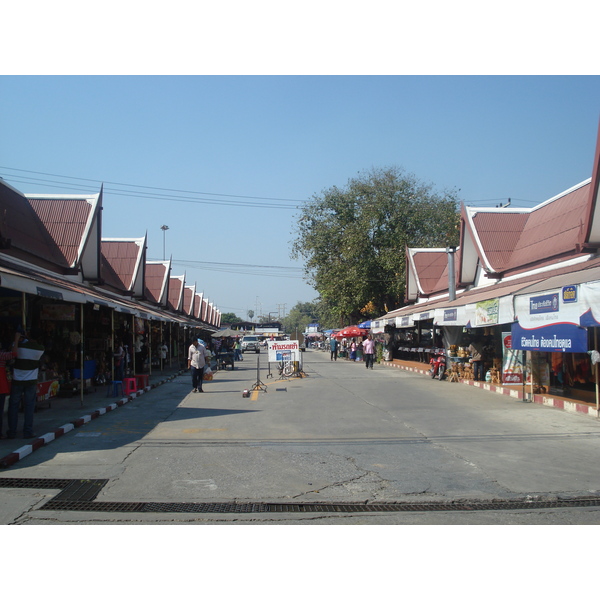 Picture Thailand Phitsanulok Wat Pra Sri Rattana Mahathat Vora Maha Vihar 2008-01 5 - Tours Wat Pra Sri Rattana Mahathat Vora Maha Vihar