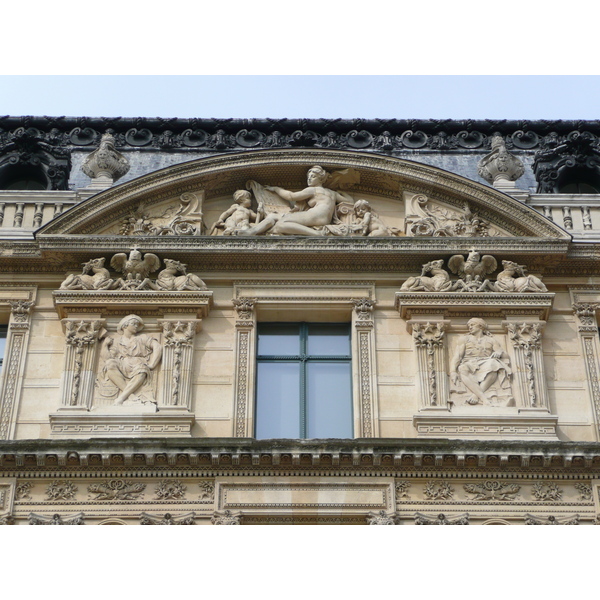 Picture France Paris Louvre 2007-05 154 - Center Louvre