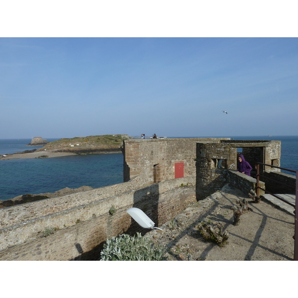 Picture France St Malo 2010-04 66 - Around St Malo