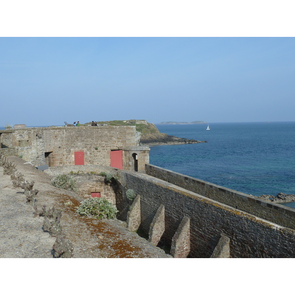 Picture France St Malo 2010-04 79 - Around St Malo