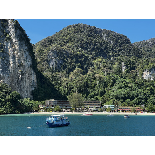 Picture Thailand Phuket to Ko Phi Phi Ferry 2021-12 41 - Tours Phuket to Ko Phi Phi Ferry