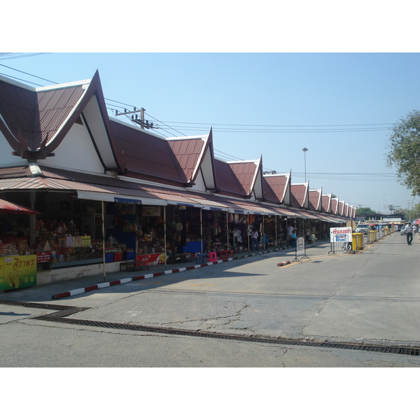 Picture Thailand Phitsanulok Wat Pra Sri Rattana Mahathat Vora Maha Vihar 2008-01 18 - Recreation Wat Pra Sri Rattana Mahathat Vora Maha Vihar