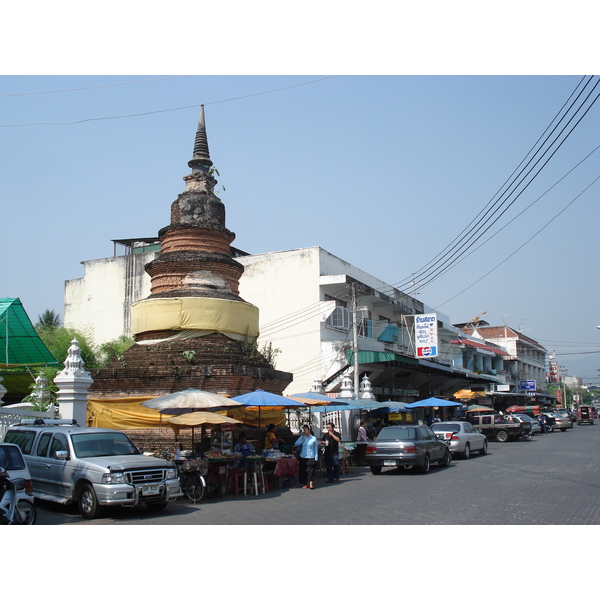 Picture Thailand Chiang Mai Inside Canal 2006-04 54 - History Inside Canal