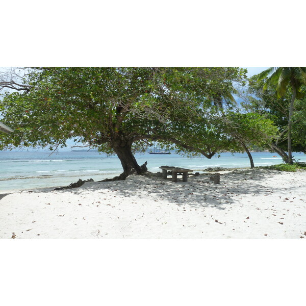 Picture Seychelles Grande Soeur 2011-10 112 - Discovery Grande Soeur