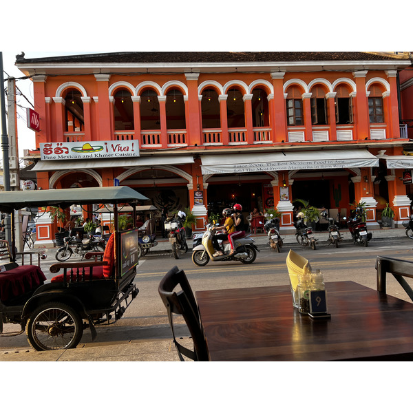 Picture Cambodia Siem Reap Pub Street 2023-01 53 - Recreation Pub Street