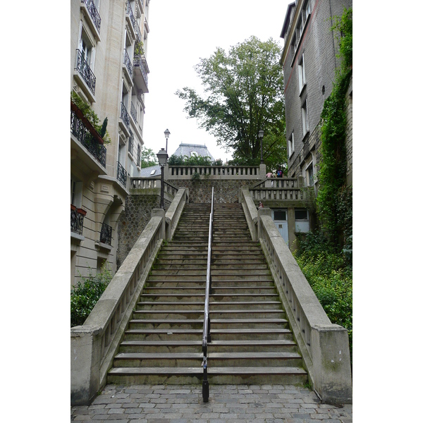 Picture France Paris Montmartre 2007-06 15 - Tours Montmartre