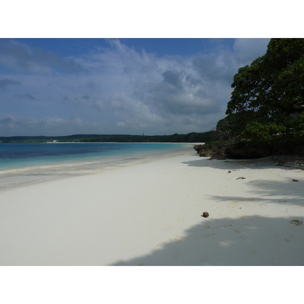 Picture New Caledonia Lifou Luecila 2010-05 22 - Tour Luecila