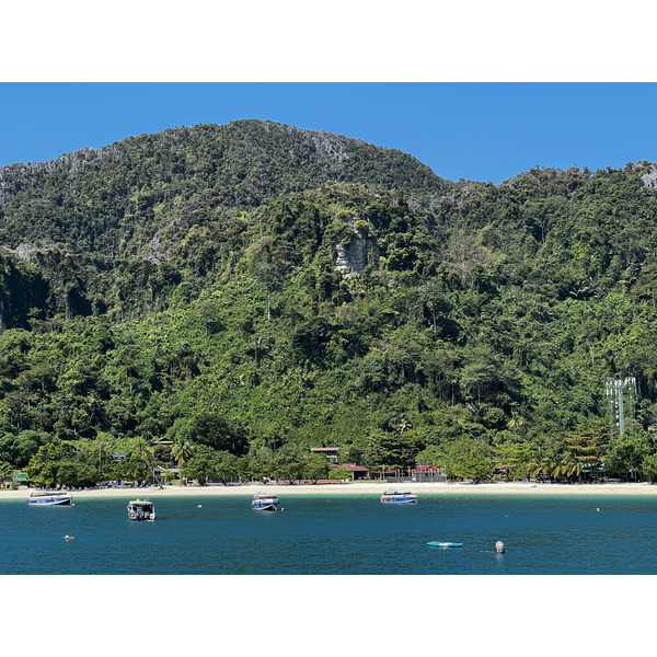 Picture Thailand Phuket to Ko Phi Phi Ferry 2021-12 77 - Tours Phuket to Ko Phi Phi Ferry