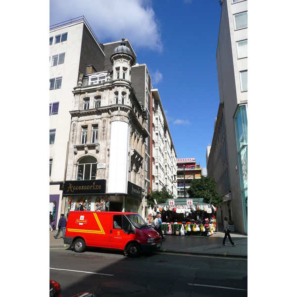 Picture United Kingdom London Oxford Street 2007-09 92 - Center Oxford Street