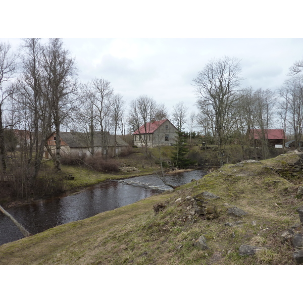 Picture Estonia Tallinn to Haapsalu road 2009-04 41 - History Tallinn to Haapsalu road