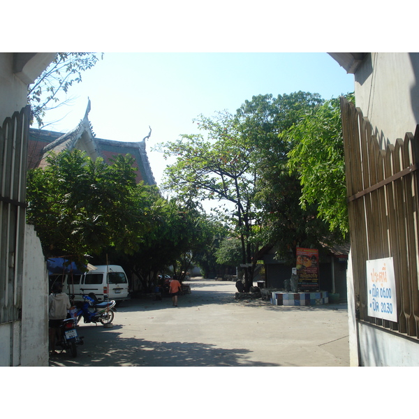 Picture Thailand Phitsanulok Wat Ratcha Bhurana 2008-01 50 - Discovery Wat Ratcha Bhurana