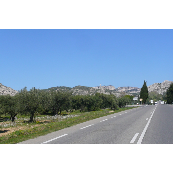 Picture France Provence Mouries to Baux de Provence road 2008-04 4 - Tours Mouries to Baux de Provence road