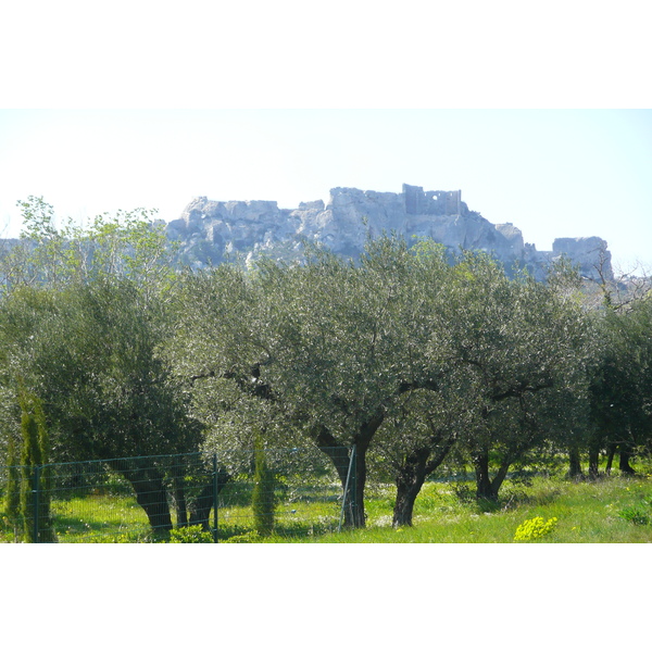 Picture France Provence Mouries to Baux de Provence road 2008-04 8 - History Mouries to Baux de Provence road