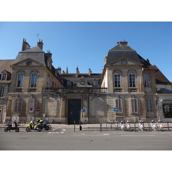 Picture France Dijon 2012-02 10 - Center Dijon