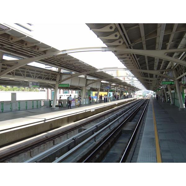 Picture Thailand Bangkok Sky Train 2004-12 36 - Journey Sky Train