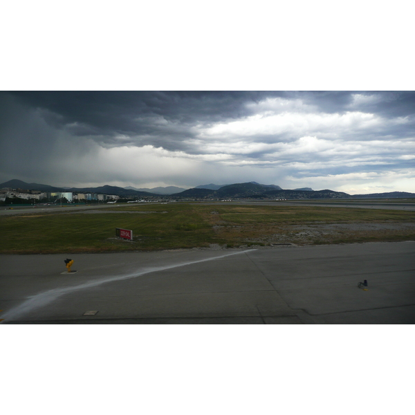 Picture France Nice Airport 2007-07 6 - Discovery Nice Airport