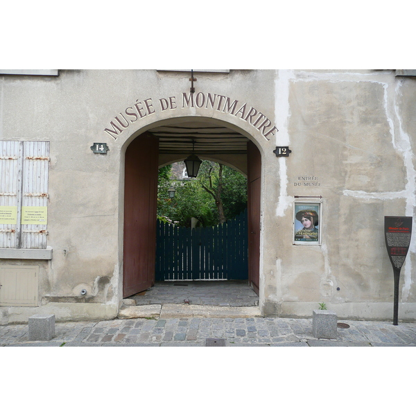 Picture France Paris Montmartre 2007-06 46 - Around Montmartre