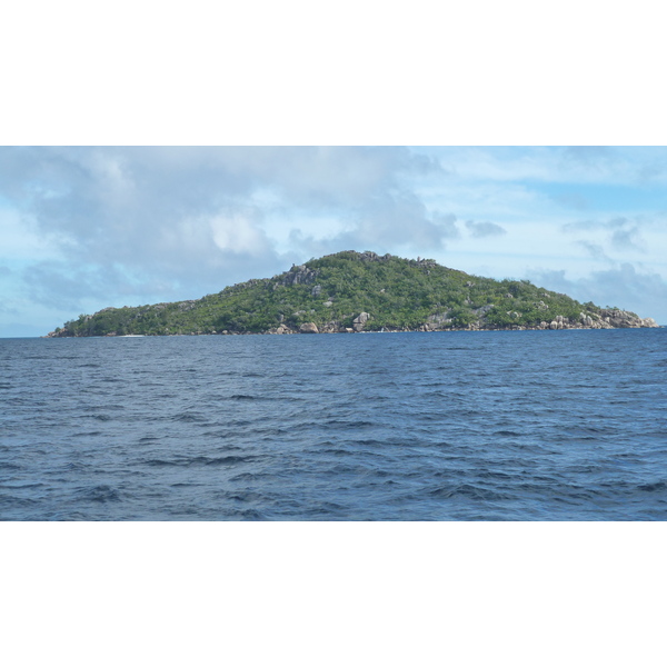 Picture Seychelles Petite Soeur 2011-10 3 - Center Petite Soeur