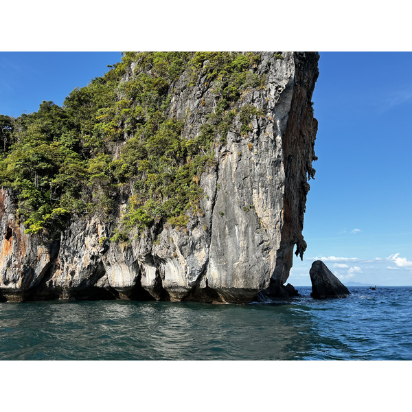 Picture Thailand Ko Phi Phi Ley 2021-12 102 - Around Ko Phi Phi Ley