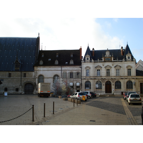 Picture France Beaune 2007-01 149 - History Beaune