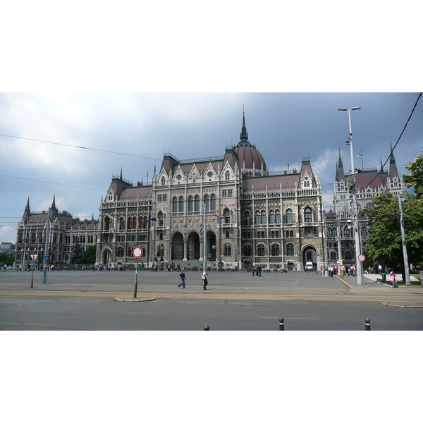 Picture Hungary Budapest Budapest Parliament 2007-06 57 - Tours Budapest Parliament