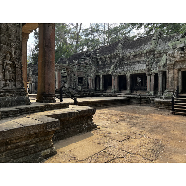 Picture Cambodia Siem Reap Ta Prohm 2023-01 154 - Around Ta Prohm